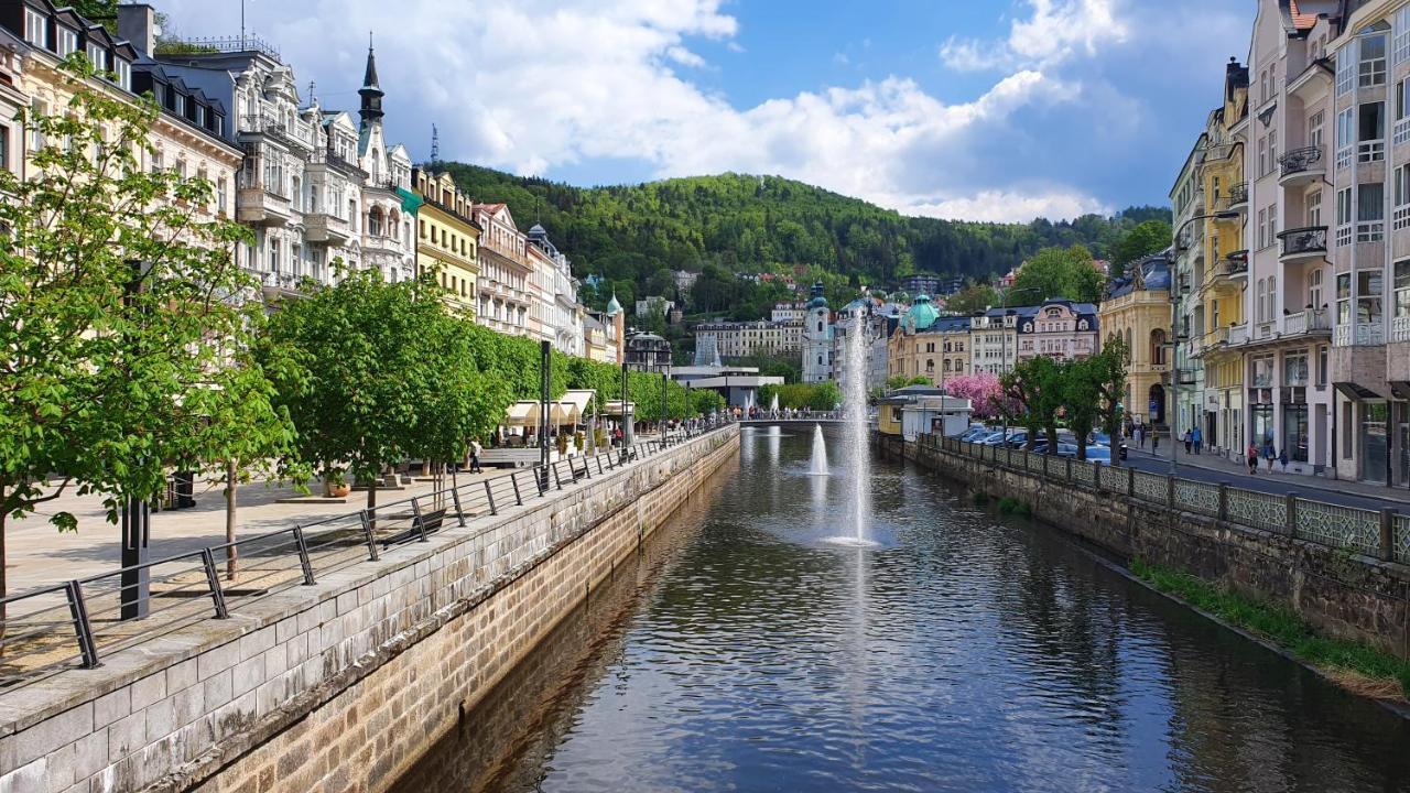Apartment Colonnade Carlsbad Karlovy Vary Exterior photo